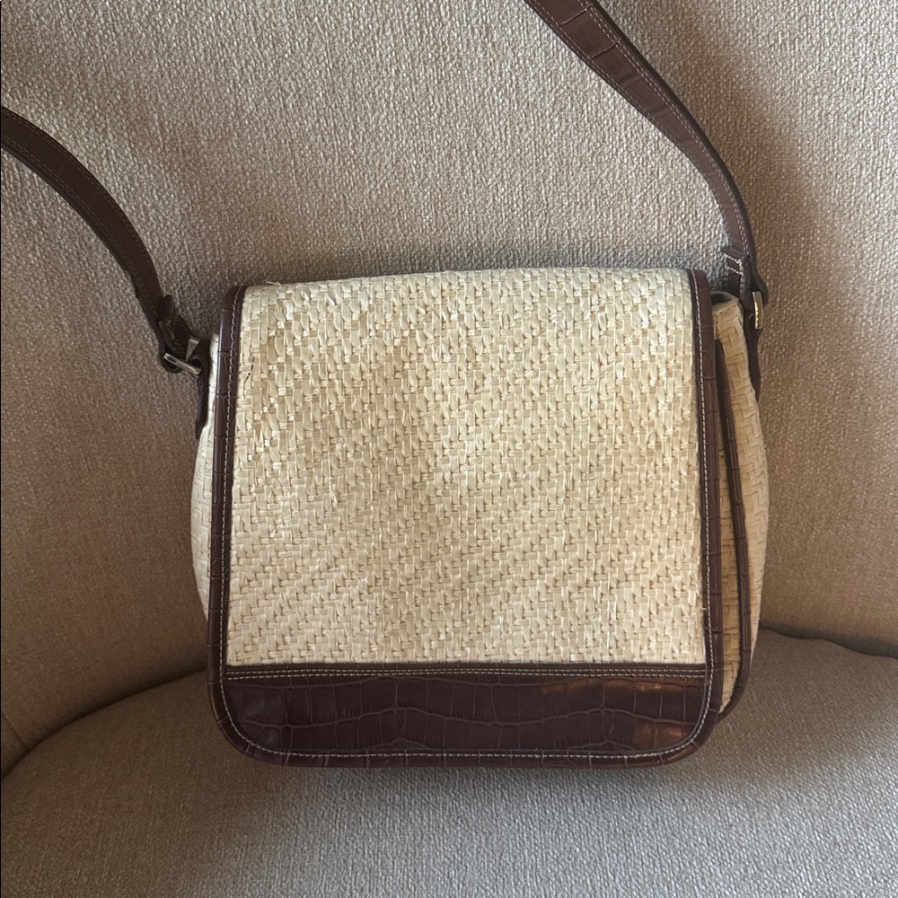 Liz Claiborne woven straw Crossbody Bag
